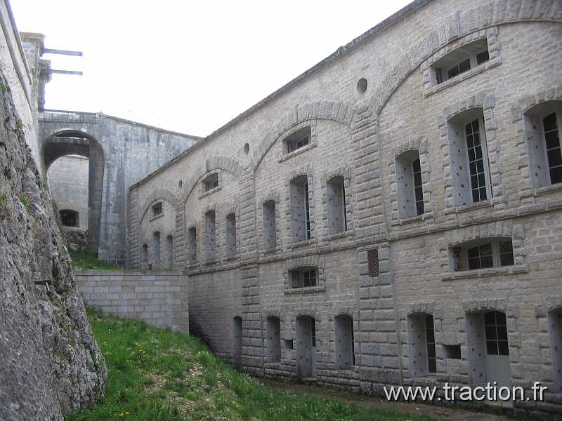 2011_CVAAM_35ans_4_Chateau_de_joux (60).JPG - 35 Ans du CVAAM, sortie dans le Doubs et le Jura, du 26 Avril au 1er Mai 2011, le chateau de Joux
